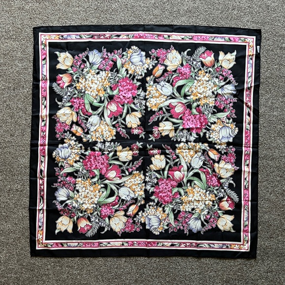 Vintage 80s Black Pink Colourful Flowers Floral Scarf Prairie Cottagecore Boho - Picture 2 of 12